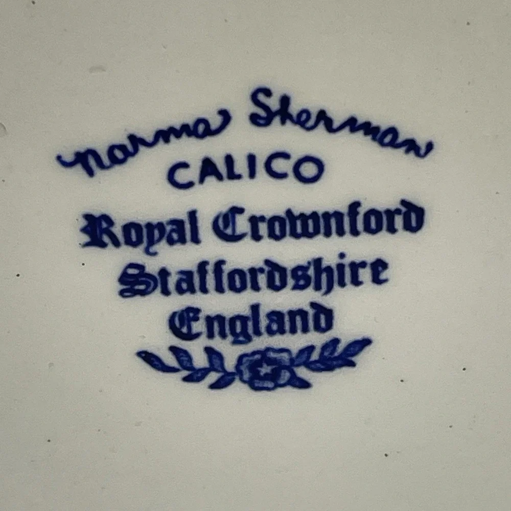 Royal Crownford Staffordshire‎ England Blue Calico Cat Cube Teapot Vintage